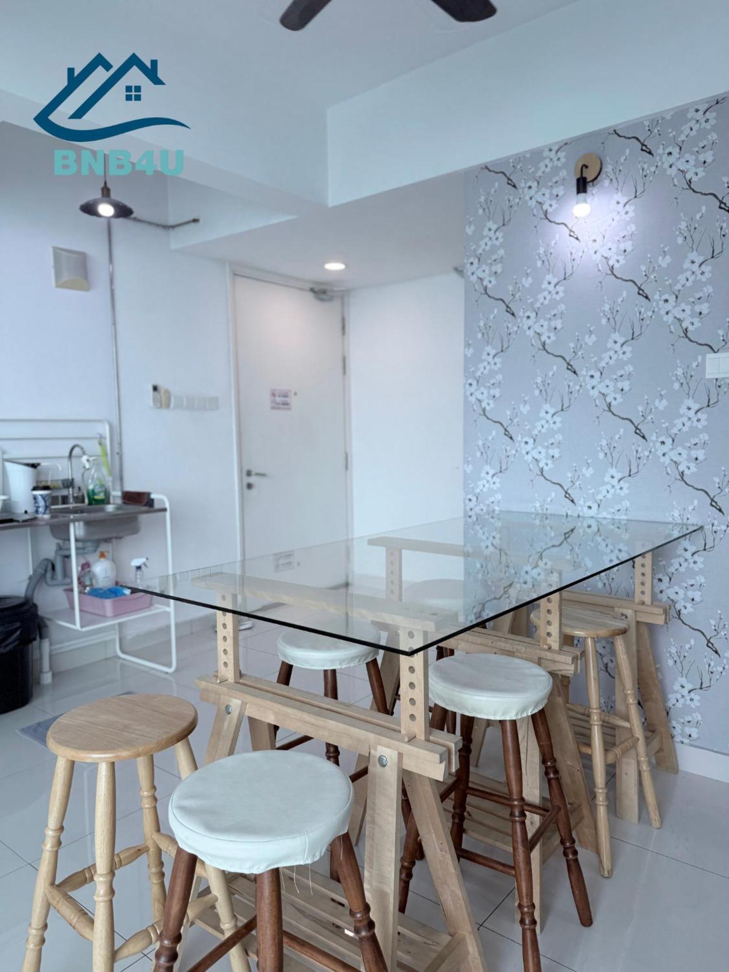 Duplex Seaview Comfort Stay In City By Iz George Town Exterior foto