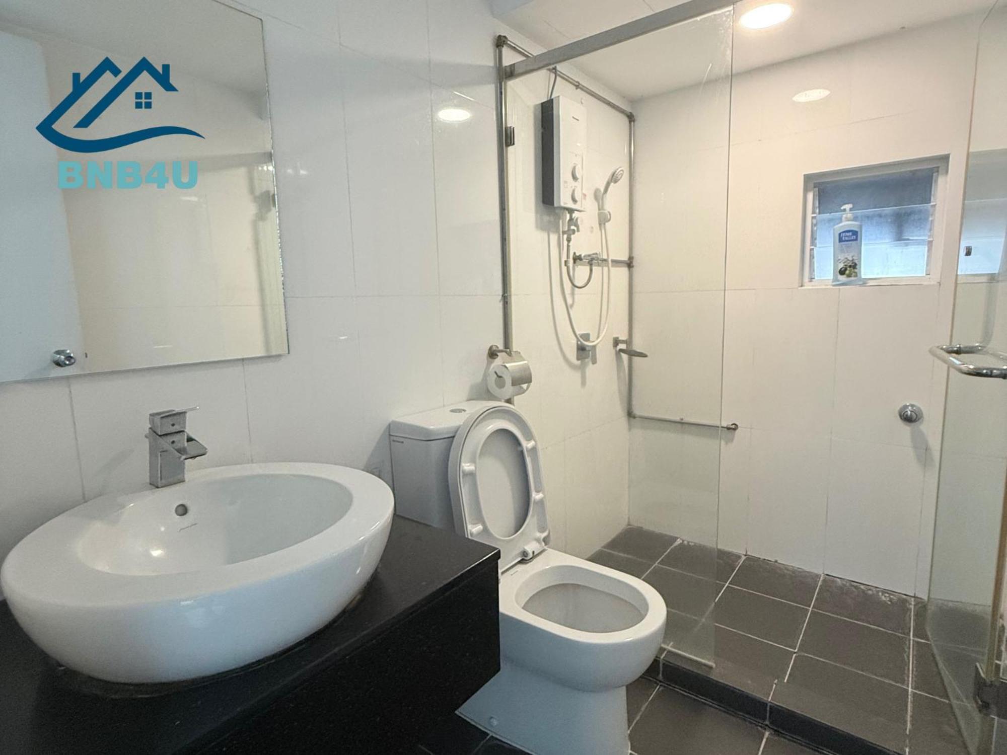 Duplex Seaview Comfort Stay In City By Iz George Town Exterior foto